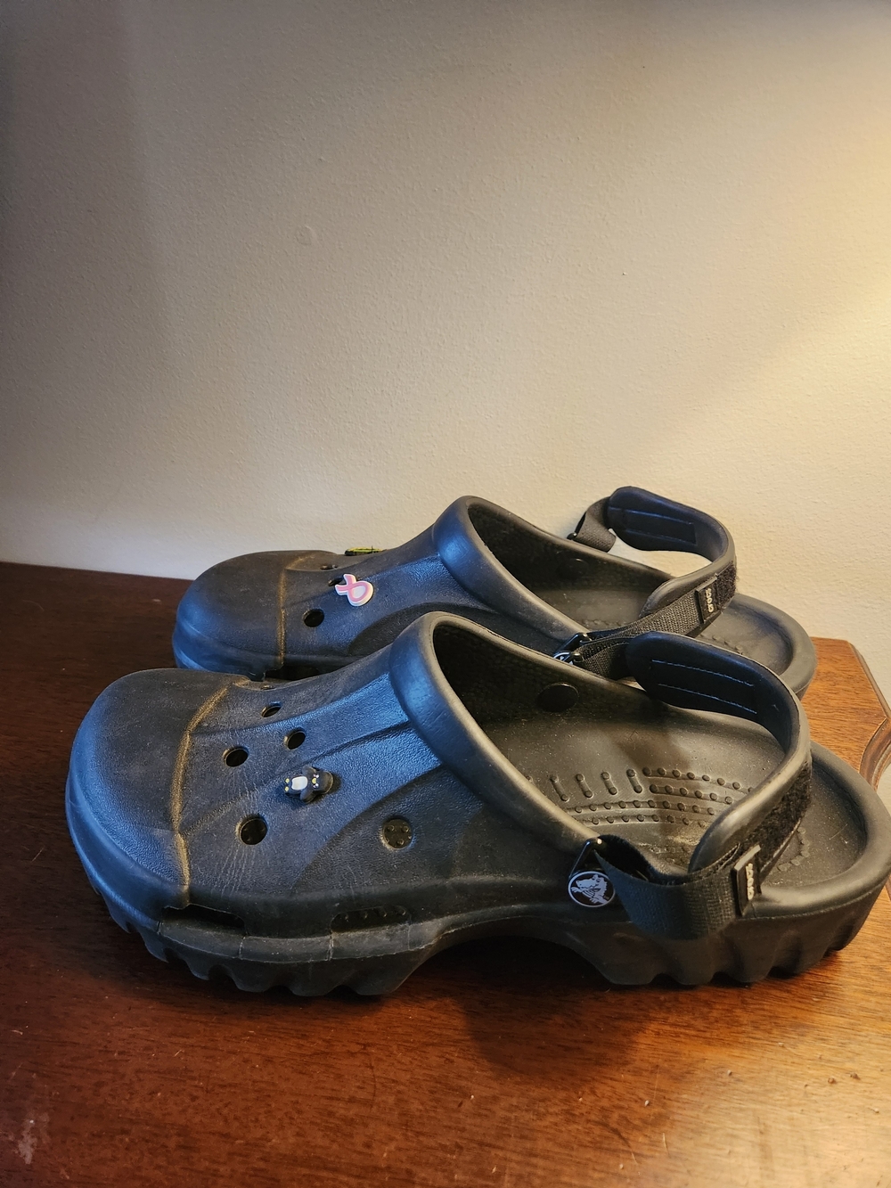 CROCS Black Slip-On Clog Sandals with Velcro Heel Strap